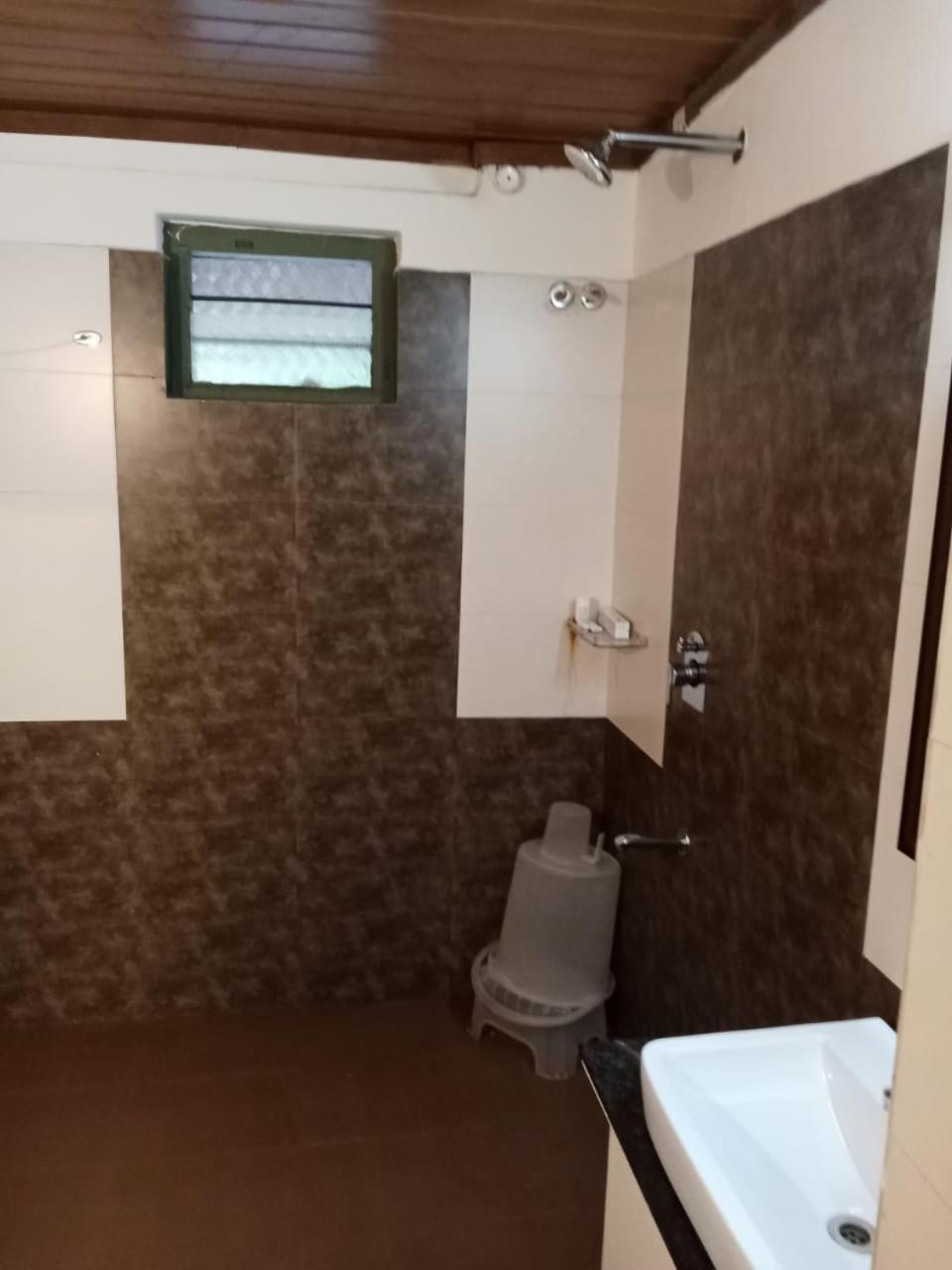 Coorggavadana Hotel Madikeri Exterior photo