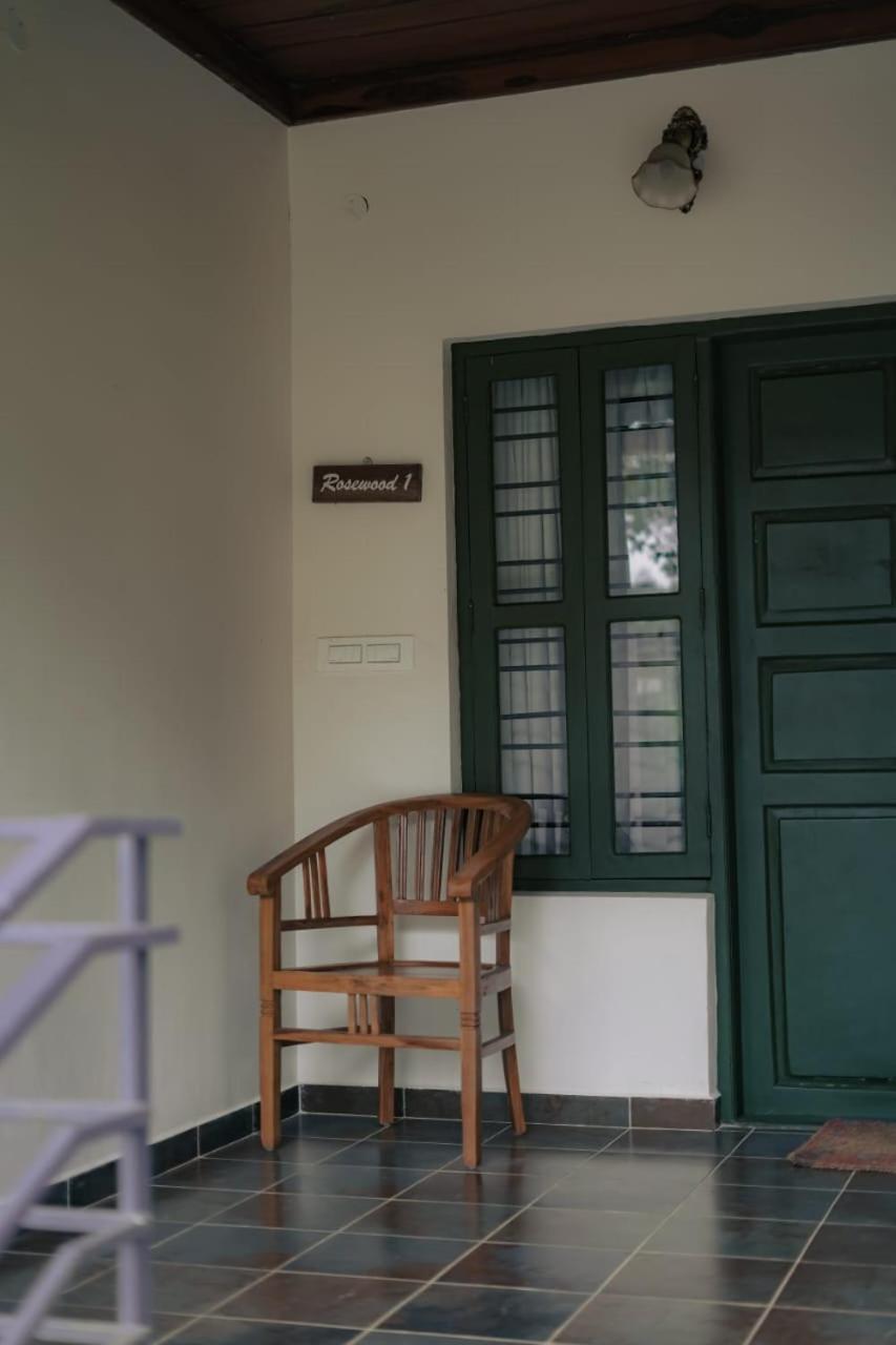 Coorggavadana Hotel Madikeri Exterior photo